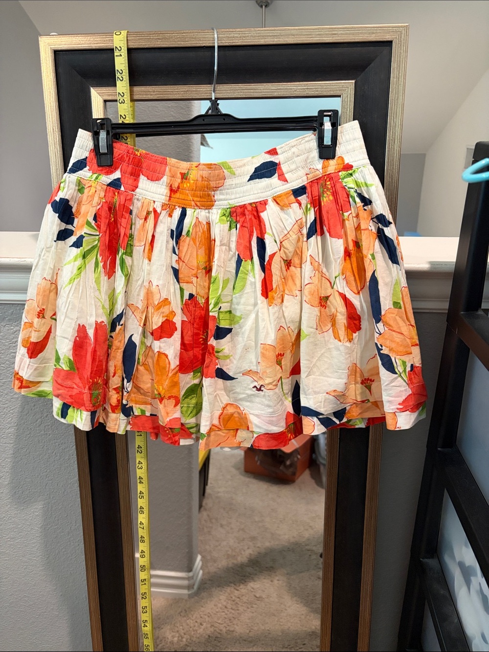 Hollister White Mini Skirt with Orange, Red & Navy Floral